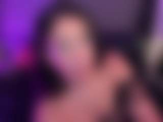 SaraaMills's Live Sex Cam Show