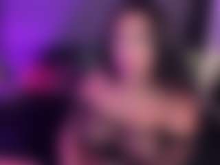 SaraaMills's Live Sex Cam Show