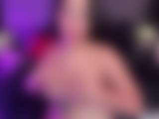 Live cam show with SaraaMills - Hairy Pussy on Camversity