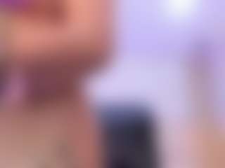 SaraaMills's Live Sex Cam Show
