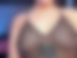 SaraaMillsのライブセックスチャットショー