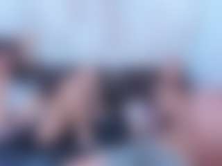 Live cam show with ShantalRosee - Tease on SinfulBabes