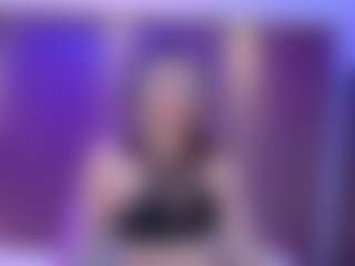 Live cam show with Emily White - Grey on xxxlivecams.org