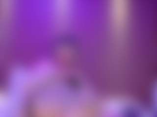 Live cam show with Emily White - Grey on Dolls Live
