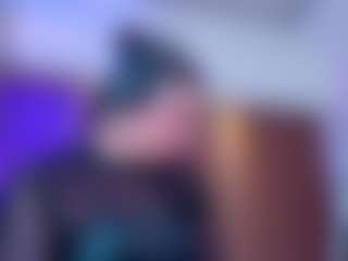 Live cam show with Emily White - Grey on sexylive.show