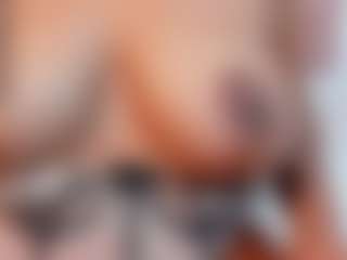 Live cam show with Katrynn-Prietto - Ebony on Camsoda | colombia