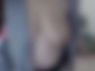 ellaswan's Live Sex Cam Show