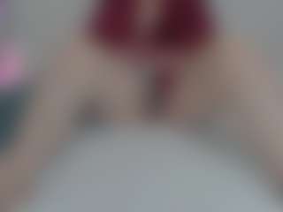 ellaswan's Live Sex Cam Show