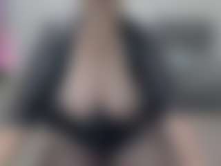 Live cam show with ellaswan - Tittyfuck on Streamer API