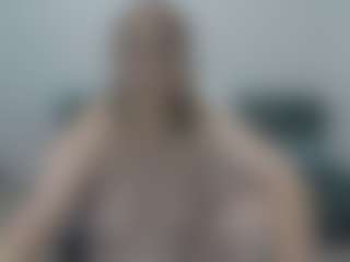 ellaswan's Live Sex Cam Show