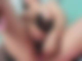 Live cam show with goddess-kianna - Daddy on googirlz