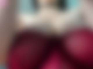 goddess-kianna's Live Sex Cam Show