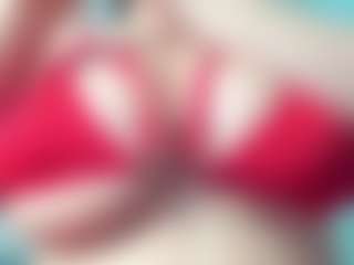 goddess-kianna's Live Sex Cam Show
