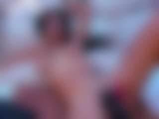 Live cam show with Hellen Curvelo - Cum In Pussy on Milfs Live