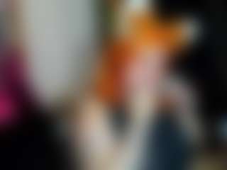 Live cam show with lussyevans - Thick on SquirtSoMuch