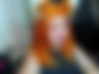 Live cam show with lussyevans - Thick on PervPlay.com