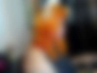 Live cam show with lussyevans - Thick on Fit Hotties