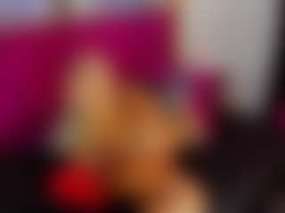 Live cam show with lussyevans - Thick on Strip Flash - Live Sex Shows