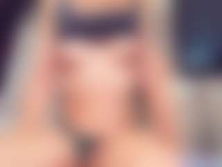 Vero Smokes's Live Sex Cam Show