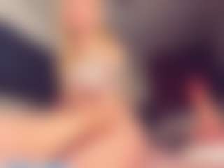 Vero Smokes's Live Sex Cam Show