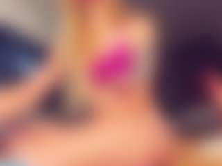 Vero Smokes's Live Sex Cam Show
