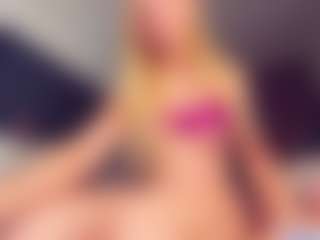Vero Smokes's Live Sex Cam Show