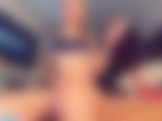 Vero Smokes's Live Sex Cam Show