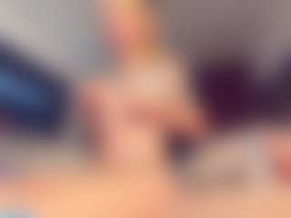 Vero Smokes's Live Sex Cam Show