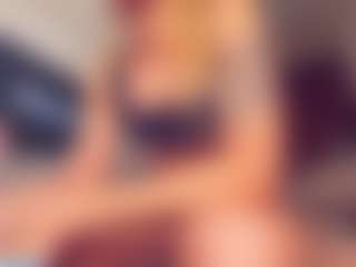 Vero Smokes's Live Sex Cam Show