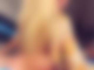 Vero Smokes's Live Sex Cam Show