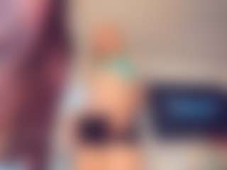 Vero Smokes's Live Sex Cam Show