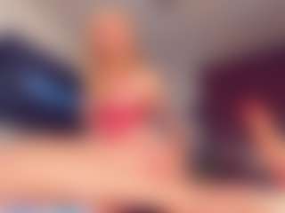 Live cam show with Vero Smokes - HD on Hubzter Live