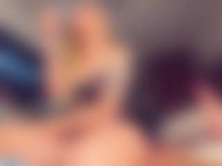 Live cam show with Vero Smokes - Brown Hair on Camsoda