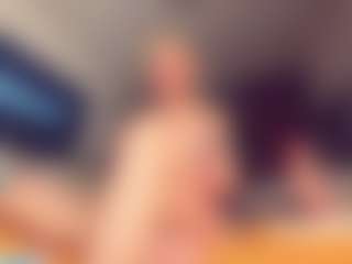 Vero Smokes's Live Sex Cam Show