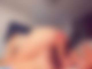 Vero Smokes's Live Sex Cam Show