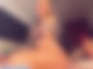 Vero Smokes's Live Sex Cam Show