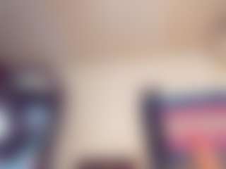 Vero Smokes's Live Sex Cam Show