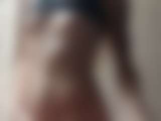 Vero Smokes's Live Sex Cam Show
