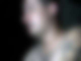 Spettacolo in cam dal vivo con vampireathome - No Smoking su Camsoda