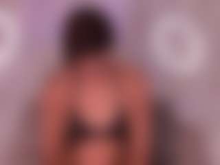 Live cam show with sofyqueen - Facial on Streamer API