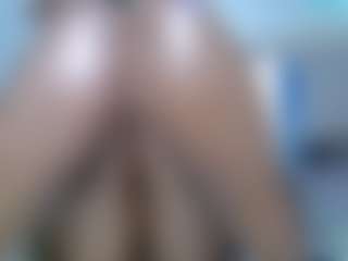 Zuri's Live Sex Cam Show