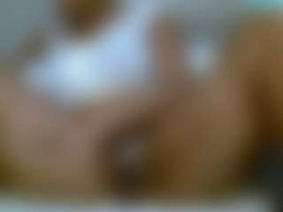 Zuri's Live Sex Cam Show