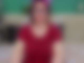 Live cam show with EmilyAmorre - Erotic Dance on camwithhim.com