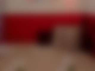 Live cam show with EmilyAmorre - Glasses on Camsoda