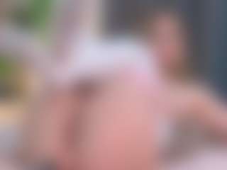 NatalieToy's Live Sex Cam Show