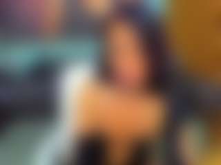 Live cam show with LauraSin - Outside on Cam Slut