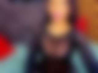 Live cam show with LauraSin - Costume on Mixed Magazine Live