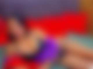 Live cam show with LauraSin - Costume on livesuperchat.net