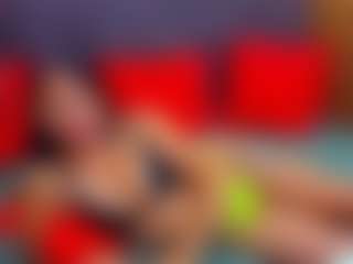 Live cam show with LauraSin - Costume on Camsoda