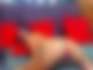 Live cam show with LauraSin - Outside on Hubzter Live